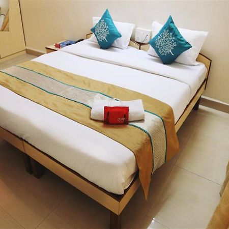 Oyo 946 Royce Studio Apartments 푸네 외부 사진